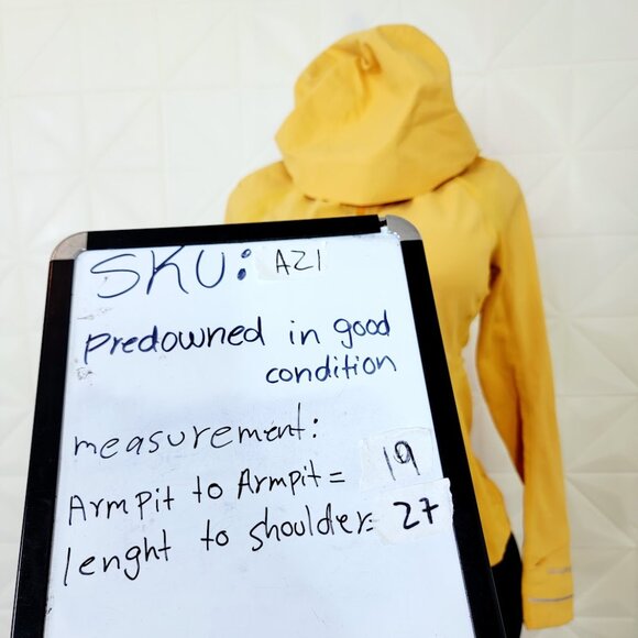 Lululemon Women's Wheat Yellow Cross Chill Full-Zip Performance Jacket Size 6 - Picture 9 of 9